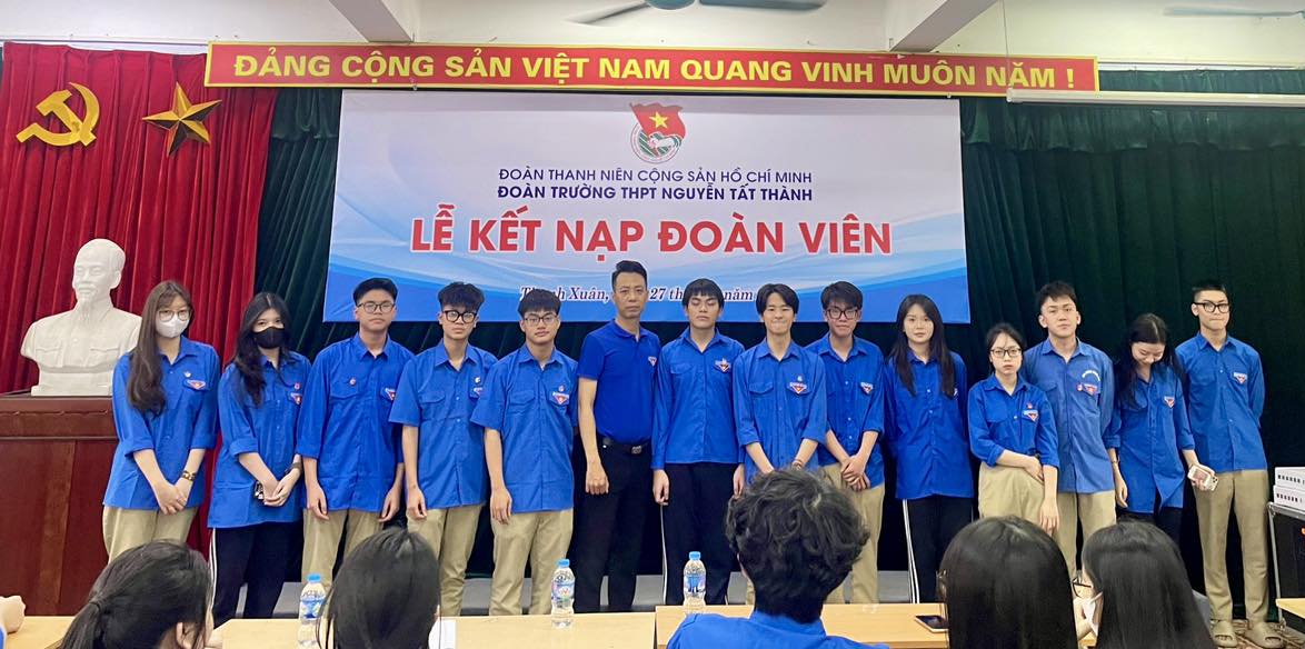 Lễ kết nạp đoàn viên mới năm 2024