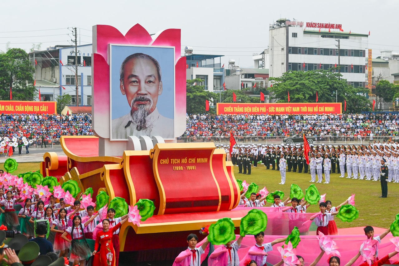 Long trọng Kỷ niệm 70 năm Chiến thắng Điện Biên Phủ