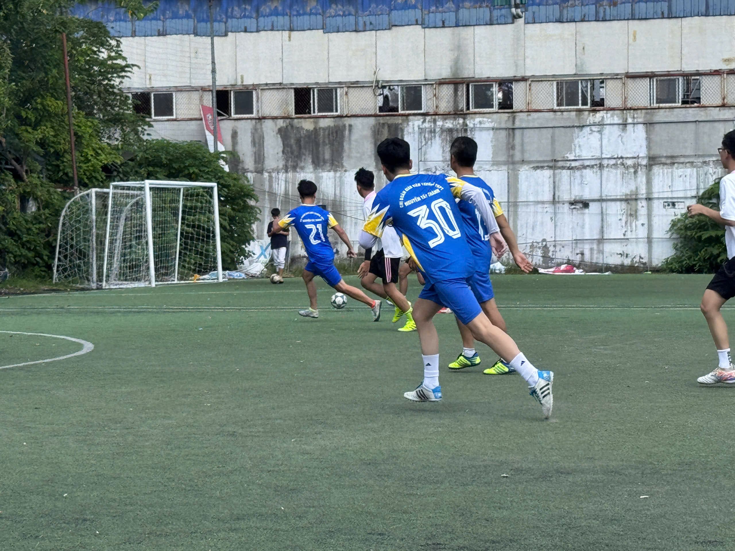 Giải bóng đá THPT Nguyễn Tất Thành lần thứ VII