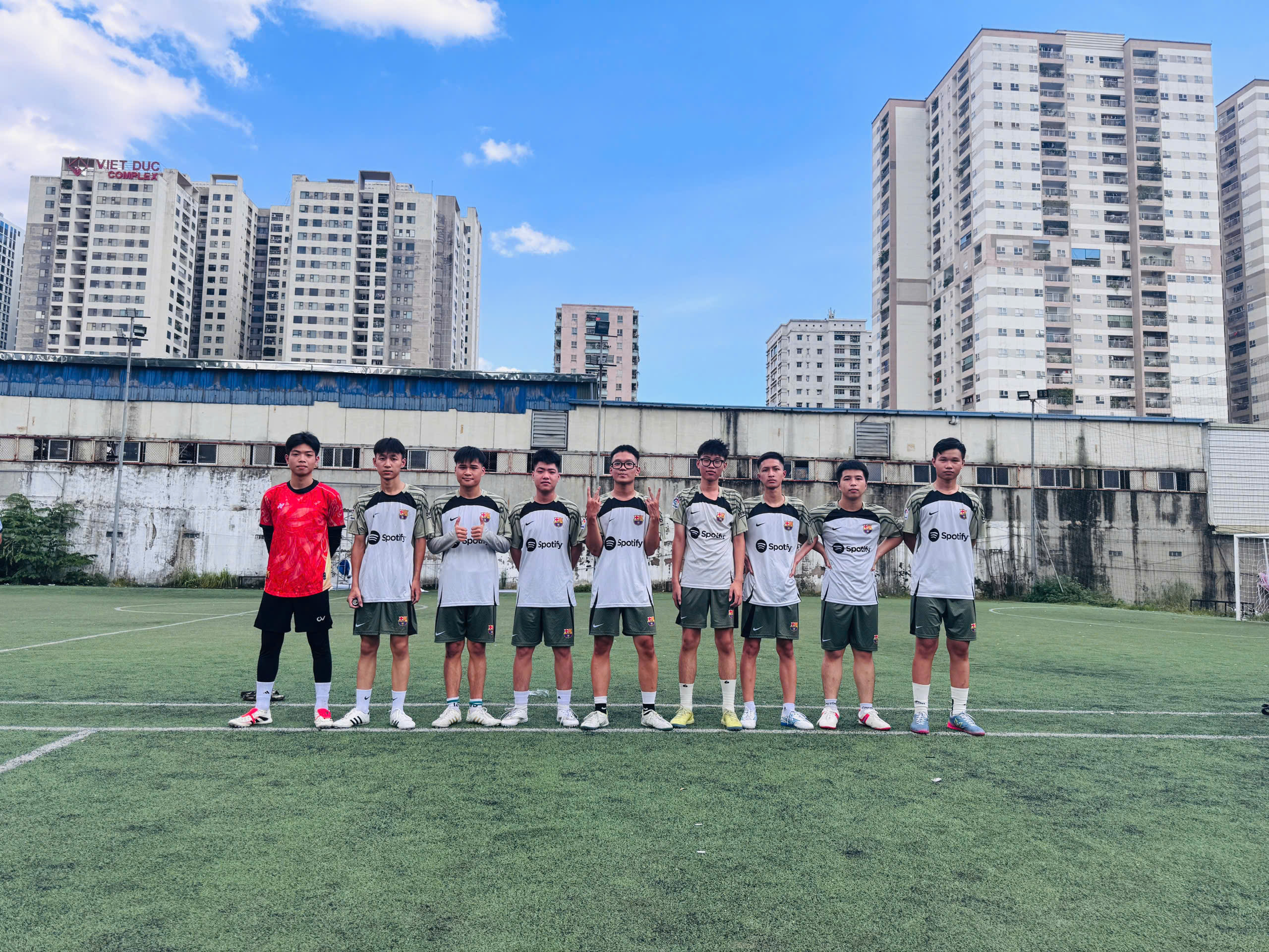 photos/NH2025-2026/Bong_da.9.8/z6892920018407_5af2000e1dbf7180526cadac8226c930.jpg