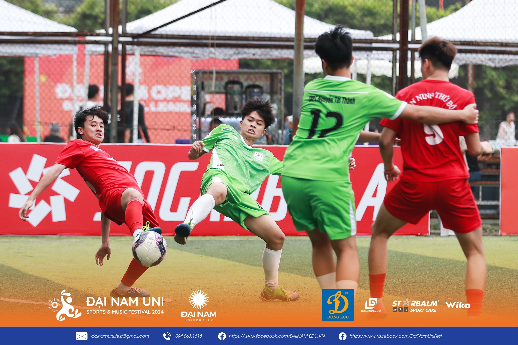 photos/anh_tin_bai_moi/Giai_bong_da_7_nguoi/435878788_122123645498235776_629095864738846574_n.jpg